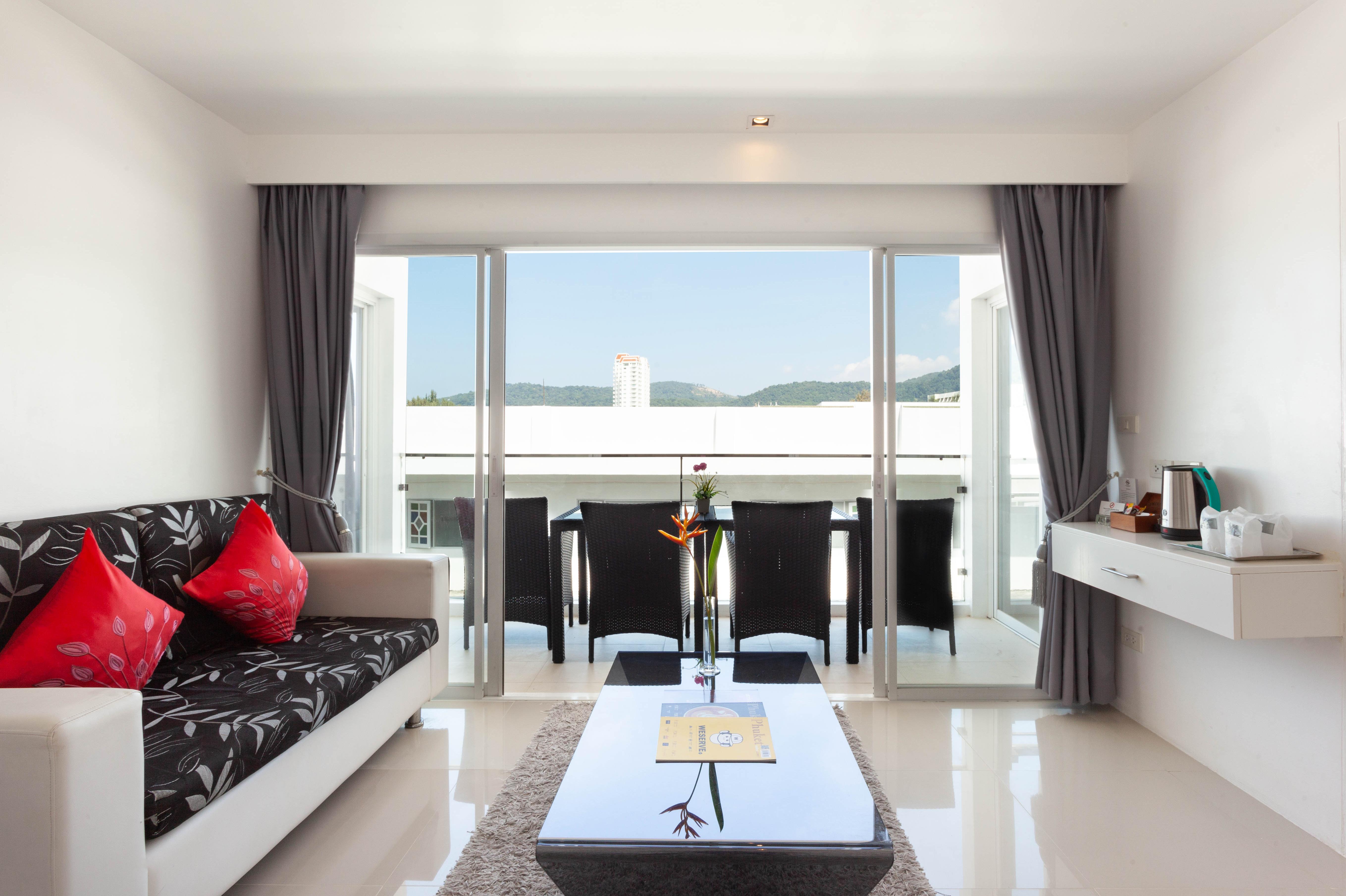 Grand Sunset Phuket Отель