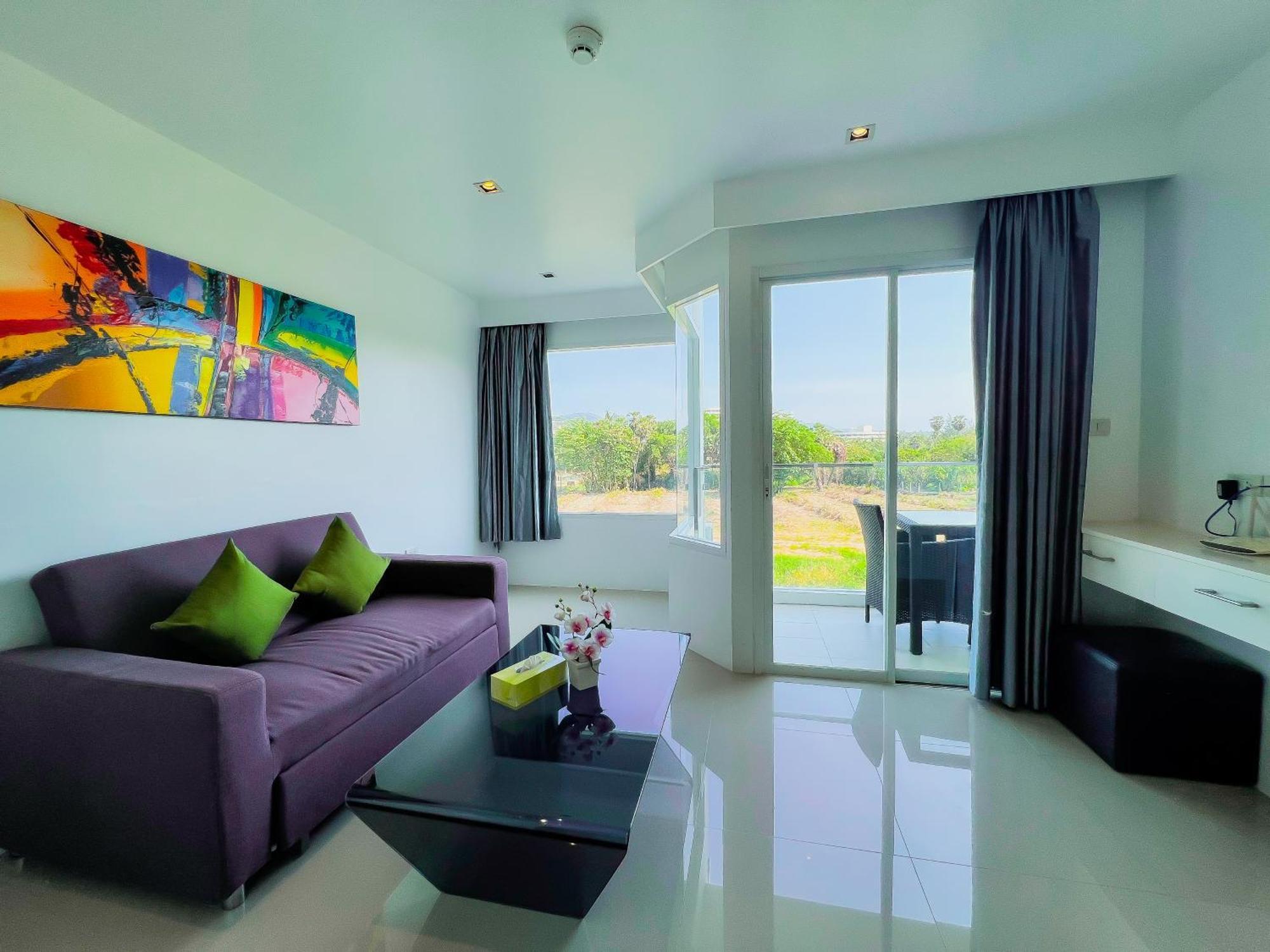 Отель Grand Sunset Phuket 4*